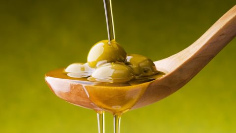 Riconosciuto il marchio IGP per l’olio d’oliva siciliano